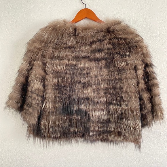 J. Mendel Fur cape - Picture 2 of 9